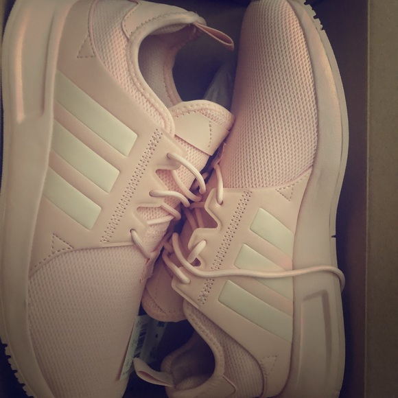 Ice pink adidas sneakers - Picture 1 of 3